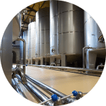 Chapas de aço inox aplicadas em tanques e tubulações da indústria sucroalcooleira